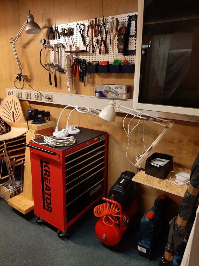 Repair Cafe Kolind i nye lokaler